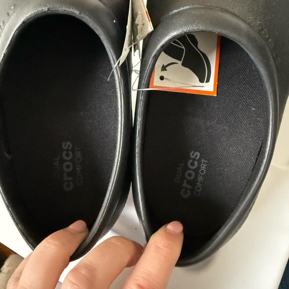 Crocs on the clock work slip-on - Picture 5 of 5